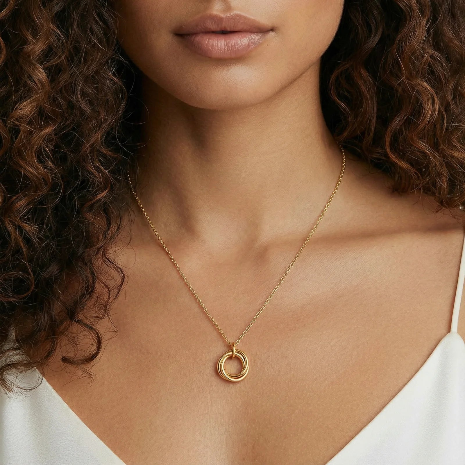 Twisted Harmony Necklace | Soléra & Co